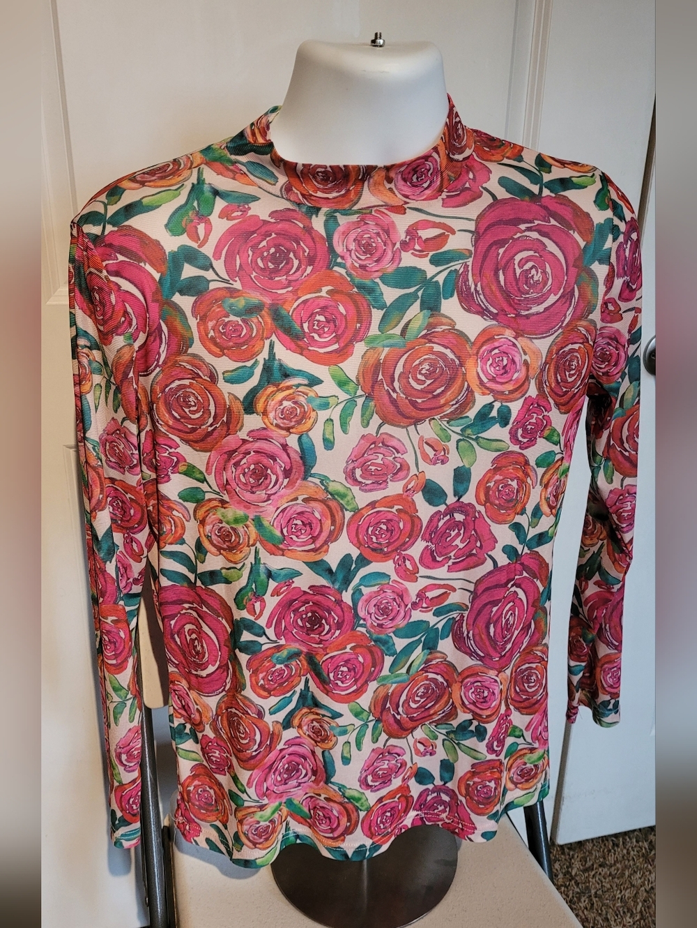 Sterling Creek Floral Rose Print Long Sleeve Mesh Top - Pink & Green